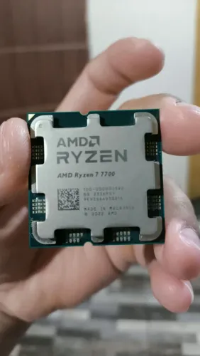 Ryzen 7 700 usado apenas para teste