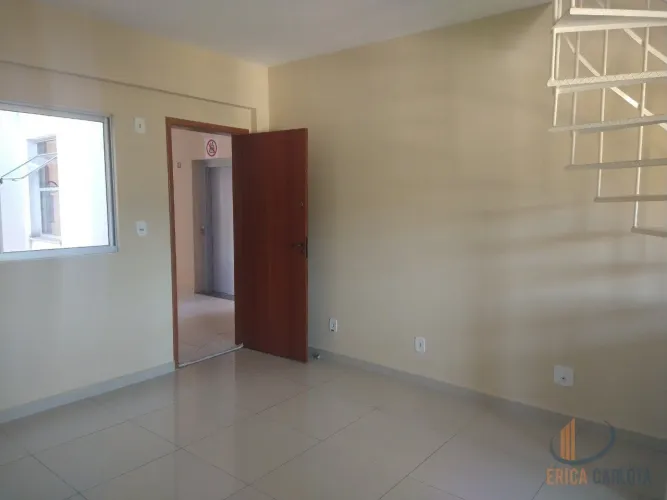 Cobertura para aluguel com 03 quartos bairro Areal Conselheiro Lafaiete MG