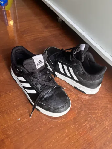 Tênis Adidas Infantil