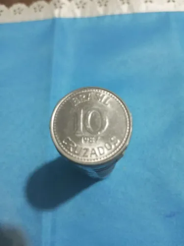 49 moeda antigas de 10 cruzados anos 1984 , 1987. 