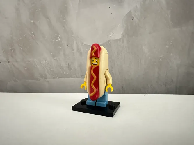LEGO Minifigures Series 13 - Hot Dog Man