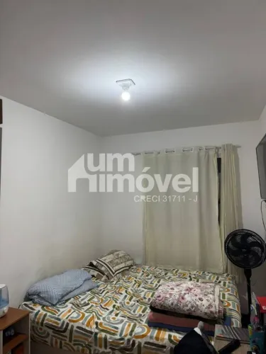 Oportunidade no Cambuci: 1 Dormitório, Ideal para Morar ou Investir