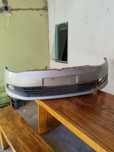Para choque original Voyage G6