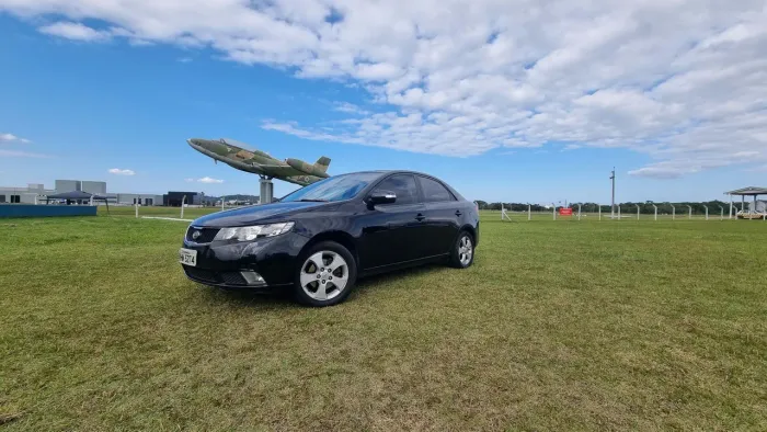 Kia Motors Cerato 1.6 16V Mec. 2010