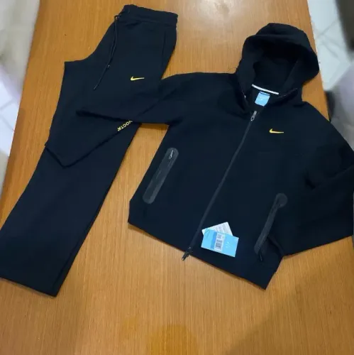 Conjunto Nike x NOCTA Tech Fleece - Preto