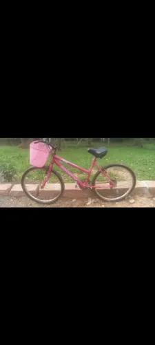 Bicicleta em ótimo estado de conservação