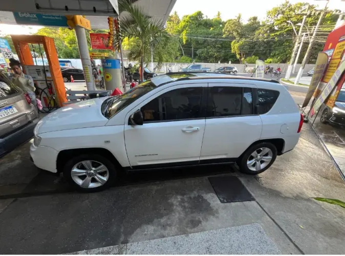 Jeep Compass Sport 2.0 16V 156cv 5P 2013
