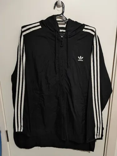 Jaqueta corta vento adidas