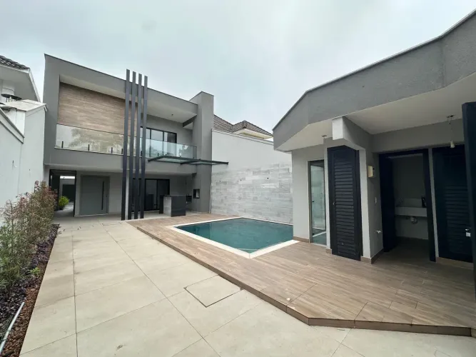 Casa triplex na Barra da Tijuca | Condomínio Rio Mar