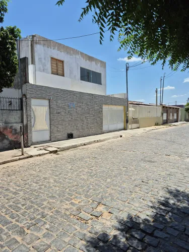 ALUGUEL DISPONÍVEL NO BAIRRO CASTELO BRANCO!