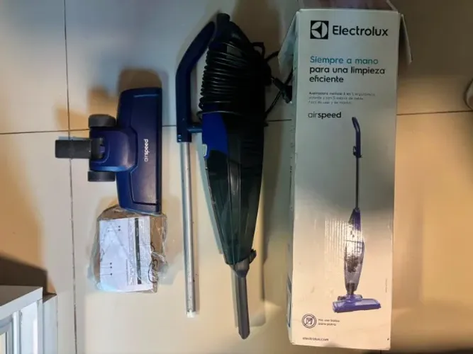 Aspirador de Pó Eletrolux - Com Defeito