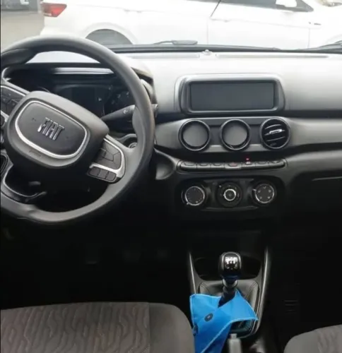 Moldura do painel Fiat Cronos