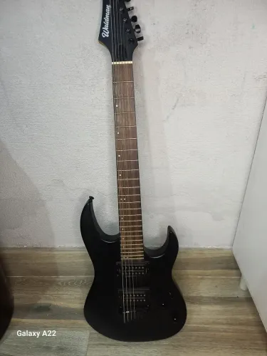 Guitarra Waldman WST187 BKS 7 cordas