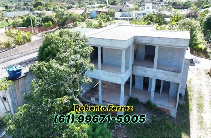 Excelente Casa Próxima ao Lago