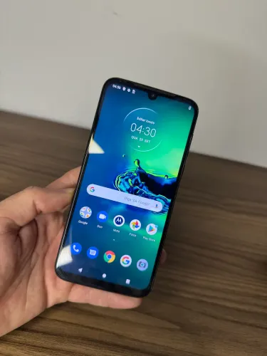 Vendo celular Moto G8Plus, 64gb, Camera tripla, Passo cartão!!