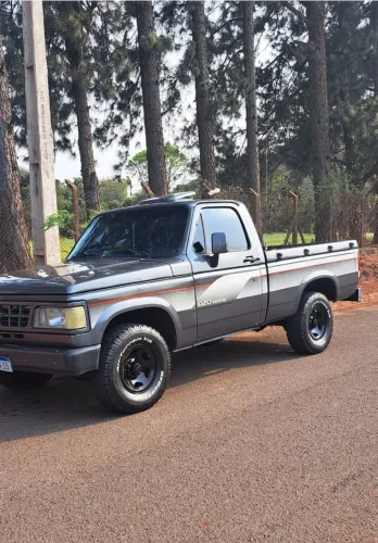 Chevrolet D-20 S / Luxe 3.9/4.0 Diesel 1995