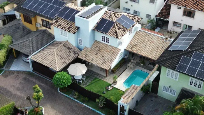 Imóvel para aluguel e venda possui 160 metros quadrados com 3 quartos