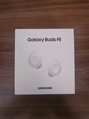 Galaxy Buds FE Seminovo em perfeito estado