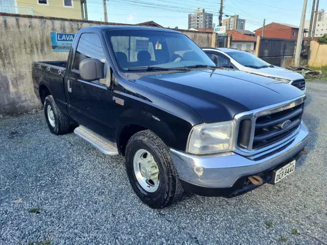 Ford F-250 XLT 4.2 TB Diesel 2001