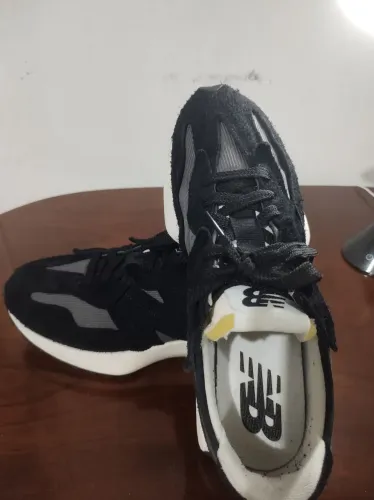 New balance 327 original tamanho BR 43