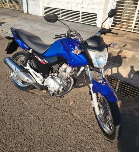 FAN 150 - ANO 2014 - COR AZUL