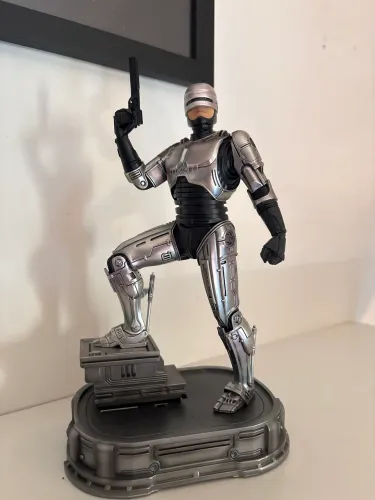Robocop - Iron Studios