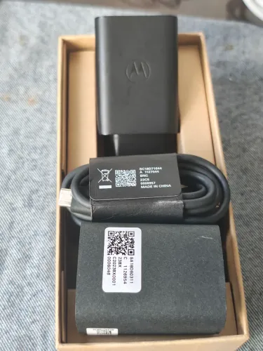 carregador turbo Motorola tipo C 68w