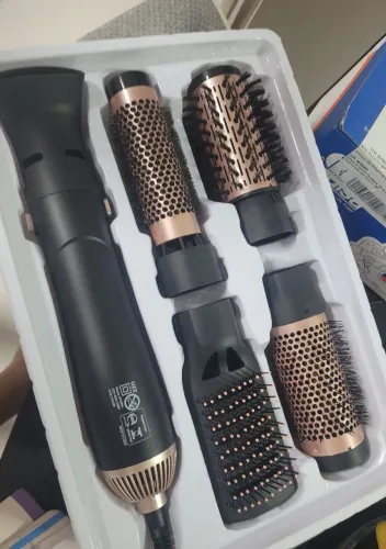Escova secadora Lizz