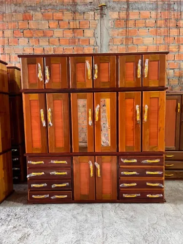 Guarda roupa casal 6 portas