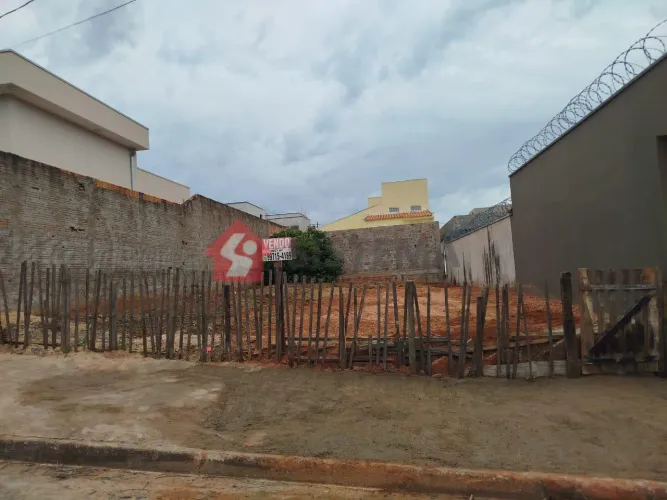 Terreno no bairro Jardim Itacaré em Presidente Prudente