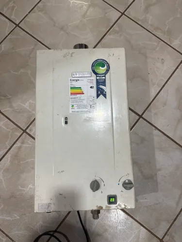 Aquecedor passagem a gás