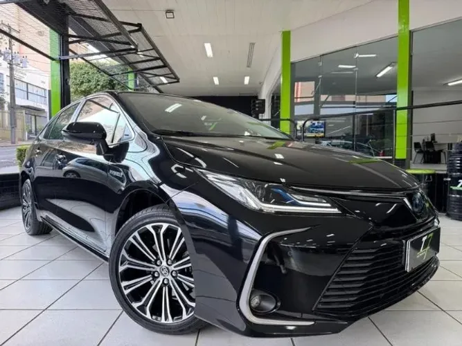 Toyota Corolla Altis Prem. Hybrid 1.8 Flex AUT 2023