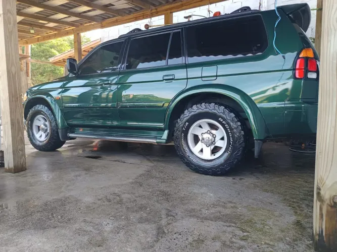 Mitsubishi Pajero Sport 3.0 4X4 V6 Mec./aut. 2000