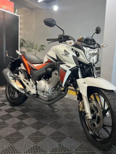 Honda Twister CB250F 2017