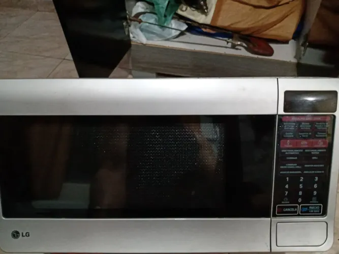Microondas LG com defeito