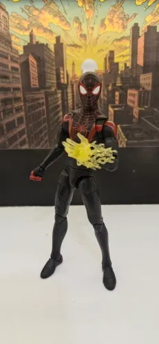 Miles homem aranha marvel legends