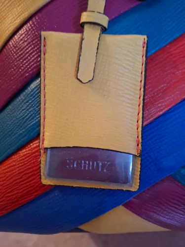 Bolsa Schutz