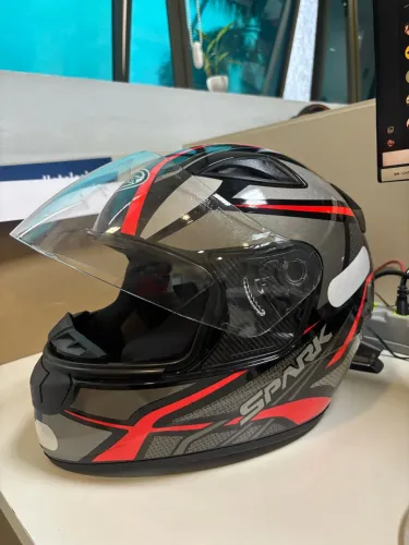 Vendo capacete Spark