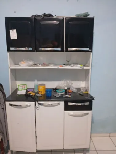 Armário de cozinha em aço