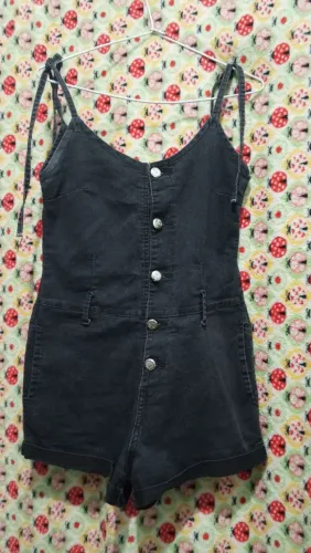 Roupas para brechó