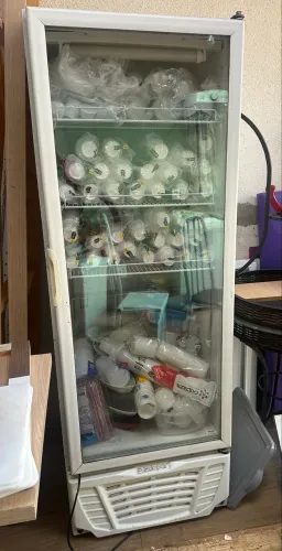 REFRIGERADOR/EXPOSITOR