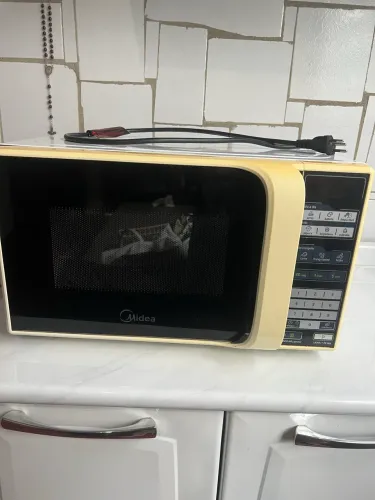 MICROONDAS MIDEA - R$100,00