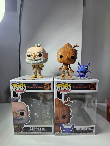 Funko Pop Pinocchio & Cricket #1299 + Geppetto #1297 - Originais com Caixa