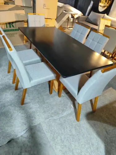 Mesa de jantar de 6 cadeiras 