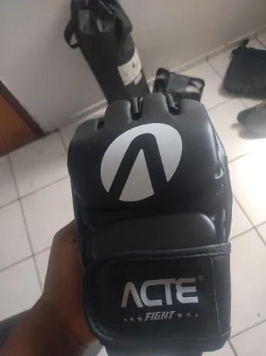 Luva de mma