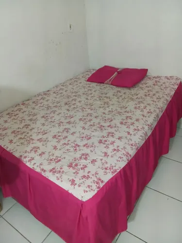 Vendo cama  de casal 