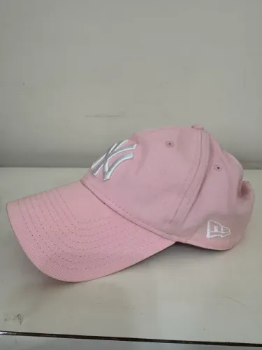 Boné New Era 9TWENTY NY Yankees Rosa (Original) - Aba Curva