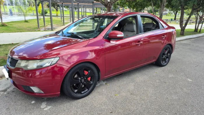 Kia Motors Cerato 1.6 16V Mec. 2010