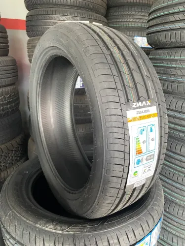 Pneus Novos Zmax 215/45 Aro 18