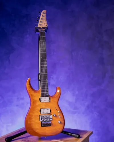 Guitarra Carrozza Viper SS Honey Burst